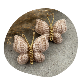 Vlinder beige (2 stuks)