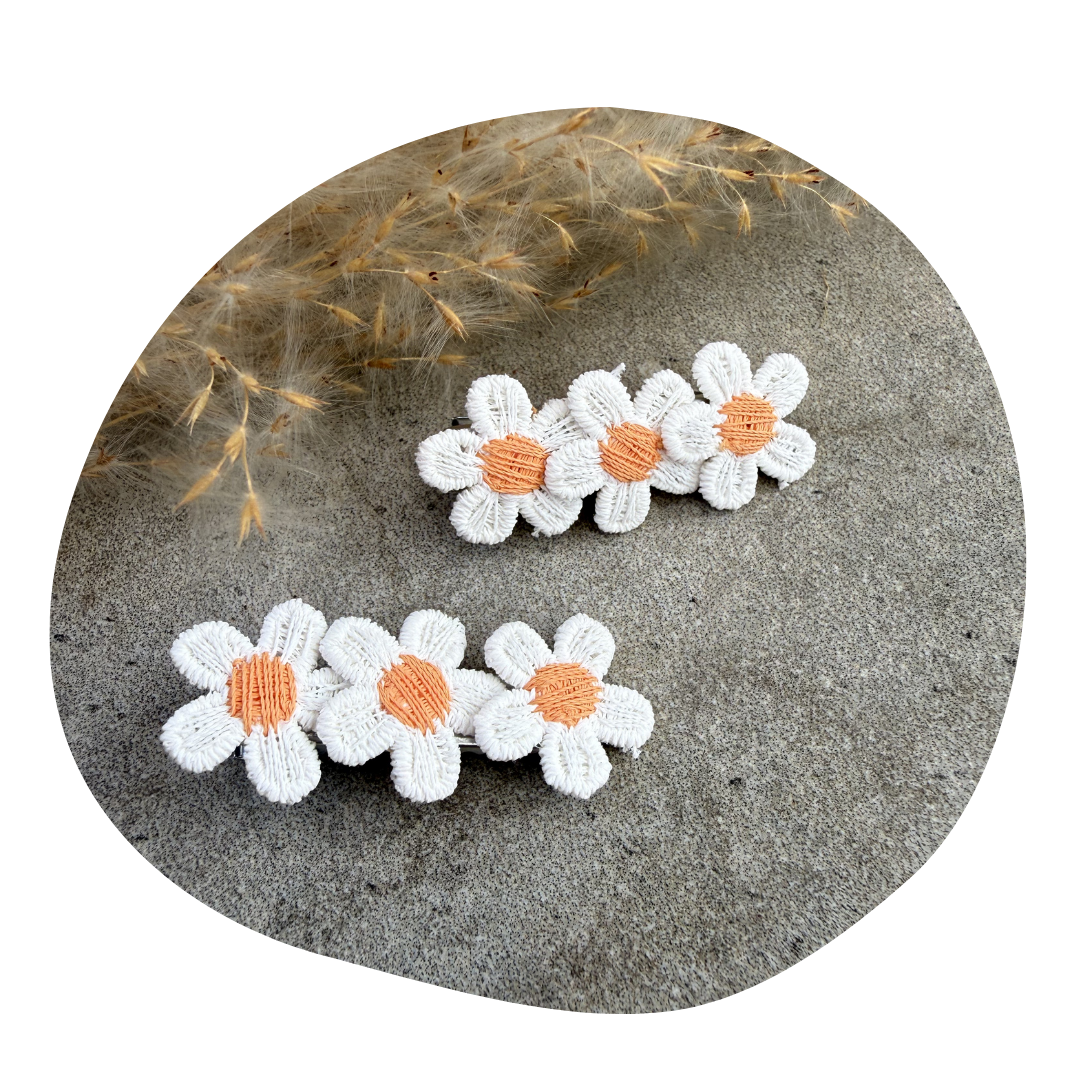 Kleine bloem wit (2 stuks)