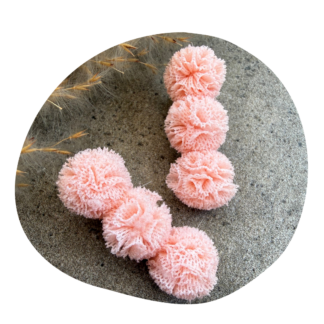 Pompom peuter/kleuter zalm (2 stuks)