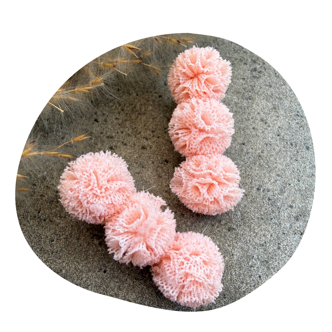 Pompom peuter/kleuter zalm (2 stuks)